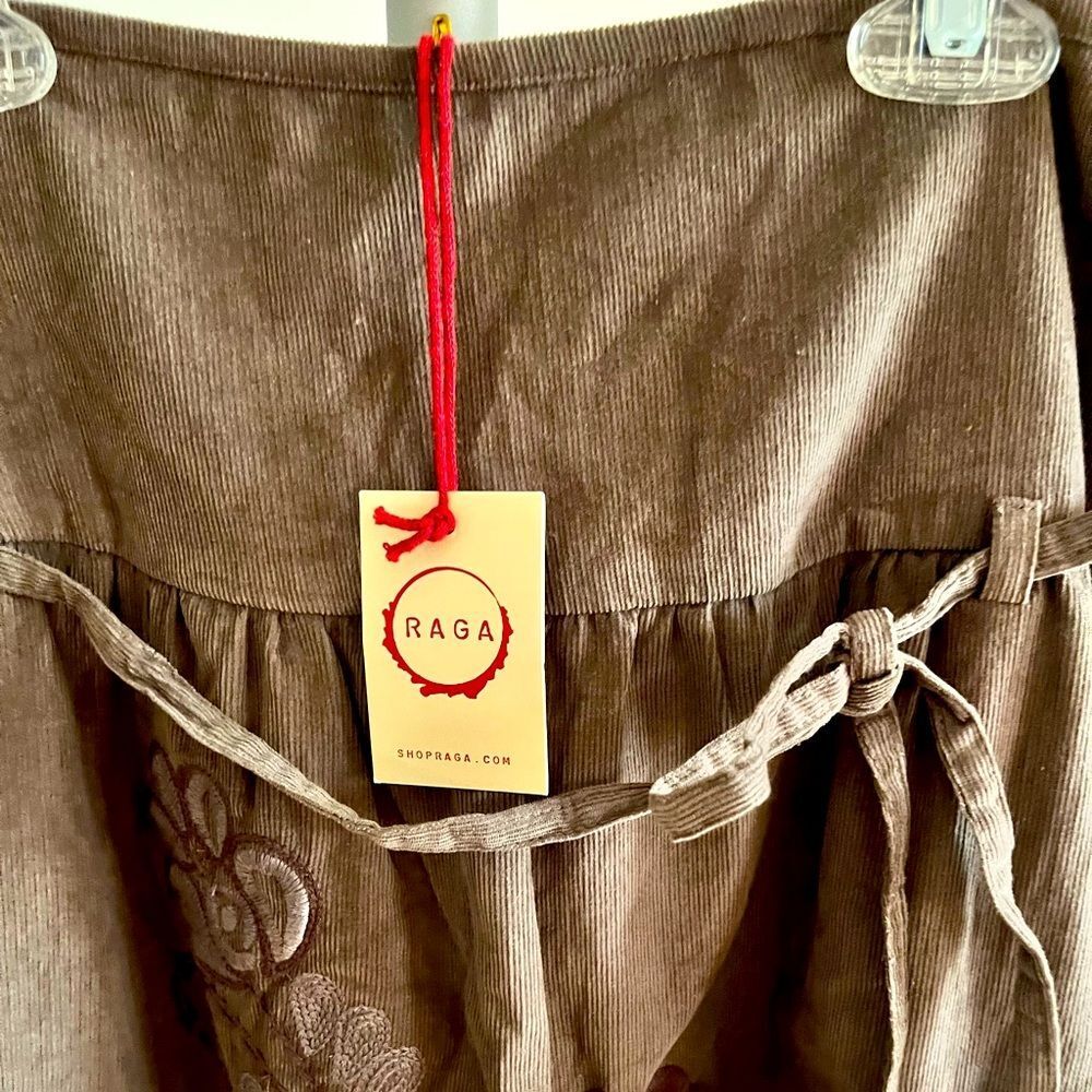 NWT Raga corduroy skirt